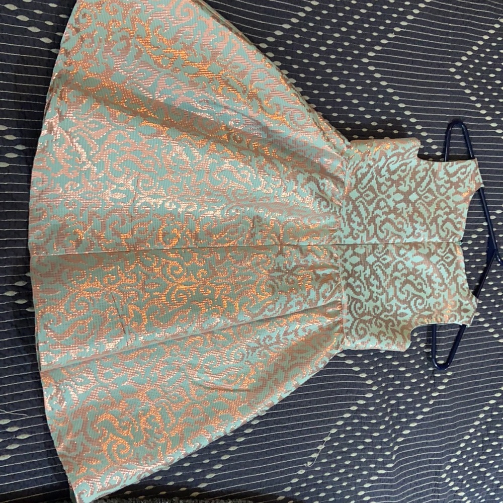 Dress - Picture 2 of 2